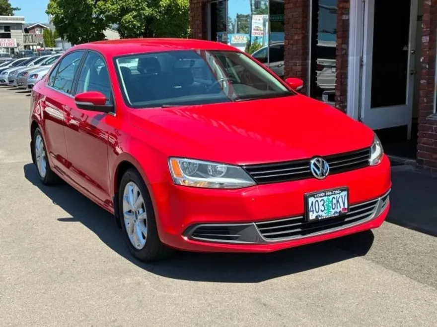 2013 Volkswagen Jetta 2.5L photo 1