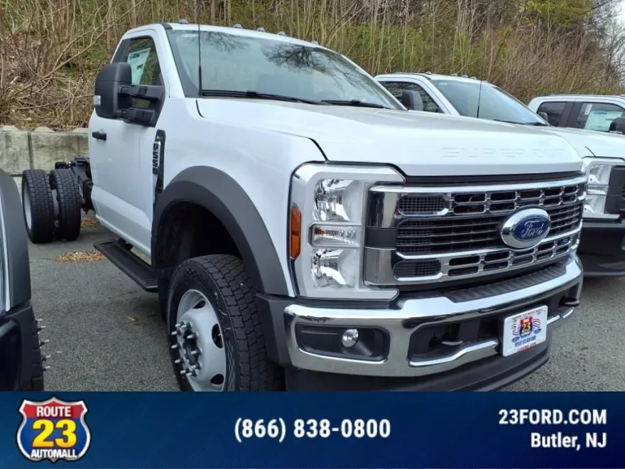 2024 Ford F-550 XL photo 1