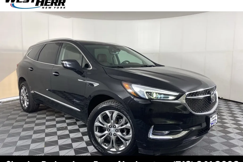 2021 Buick Enclave Avenir photo 1