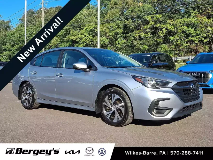 2024 Subaru Legacy Premium photo 1