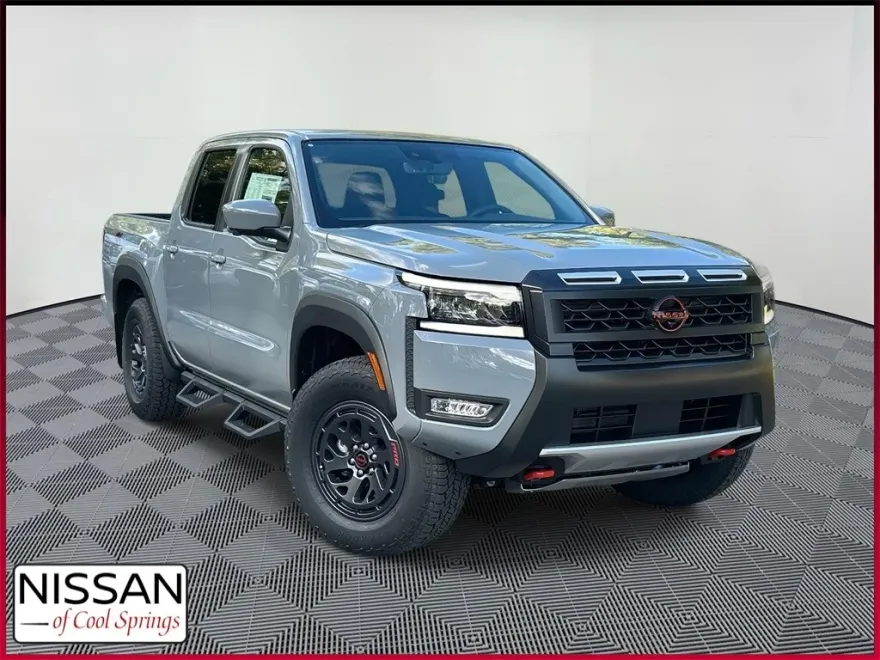 2026 Nissan Frontier PRO-4X photo 1
