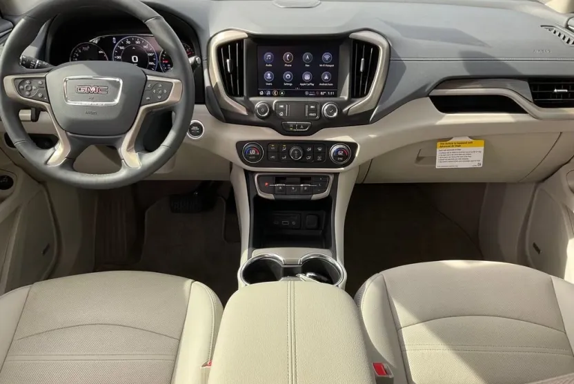 2024 Gmc Terrain Denali photo 1