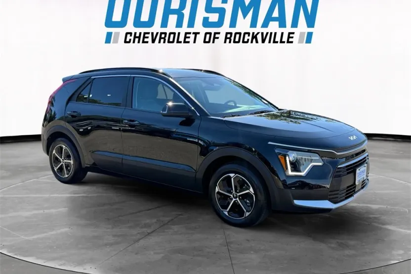 2024 Kia Niro EX photo 1