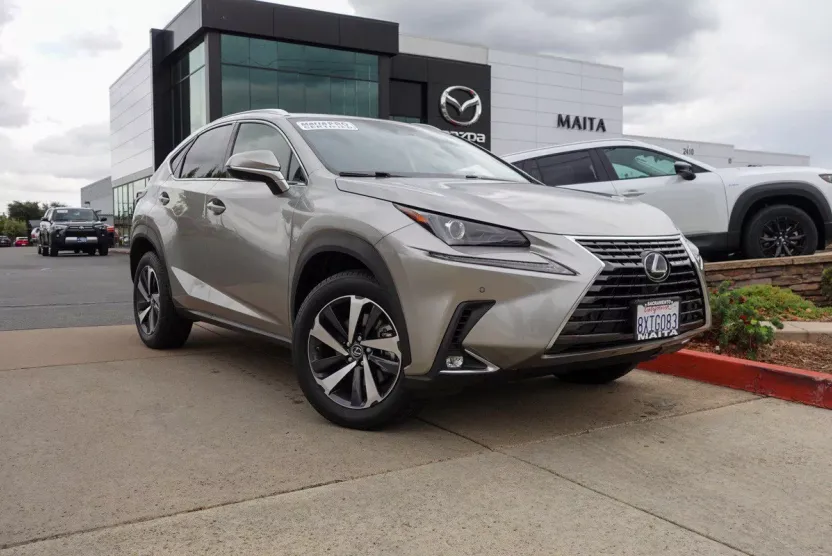 2021 Lexus NX 300 AWD photo 1