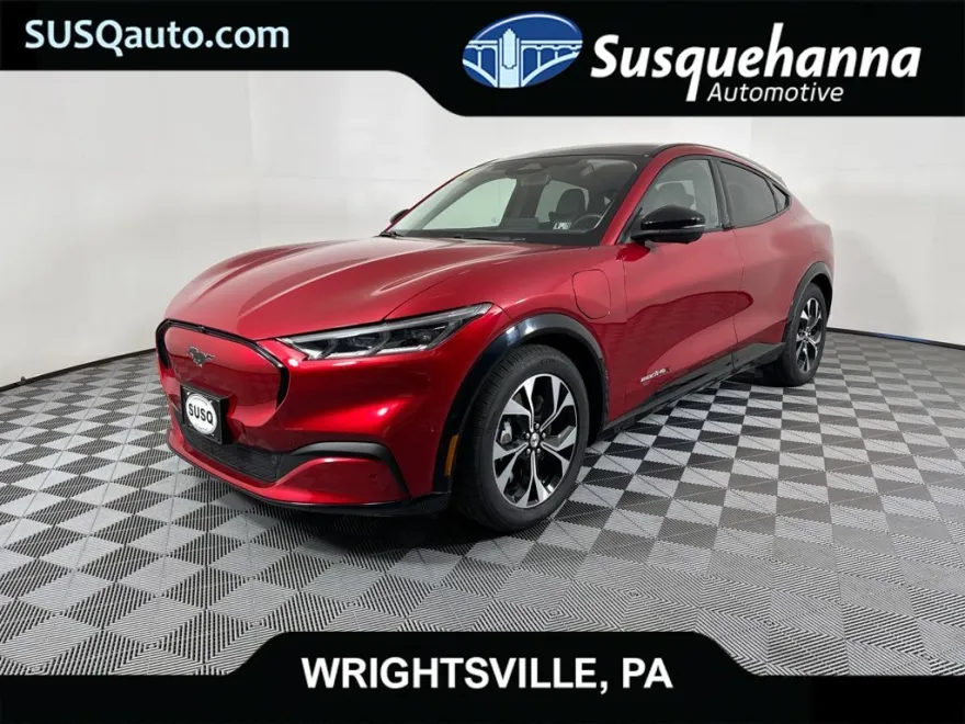 2021 Ford Mustang Mach-E Premium photo 1