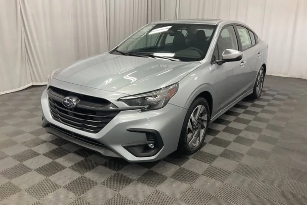 2024 Subaru Legacy Touring XT photo 1