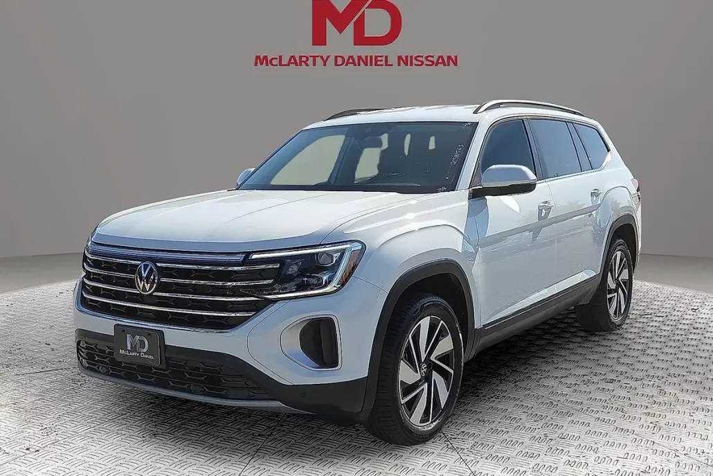 2024 Volkswagen Atlas SE Technology photo 1