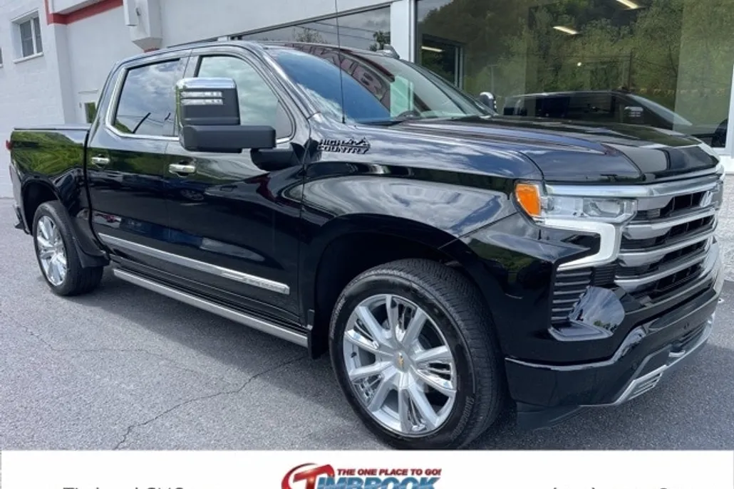 2024 Chevrolet Silverado 1500 High Country photo 1