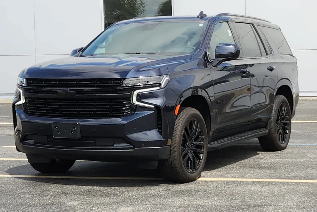 2023 Chevrolet Tahoe RST photo 1