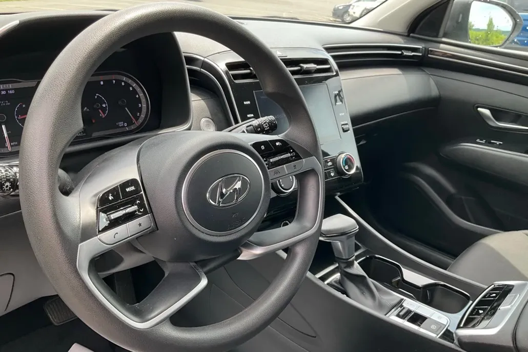 2022 Hyundai Tucson SEL photo 1