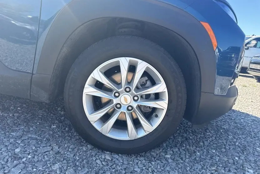 2021 Chevrolet Trailblazer LS photo 1