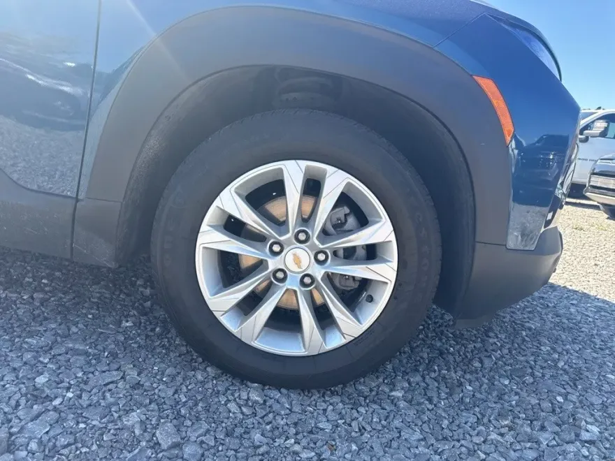 2021 Chevrolet Trailblazer LS photo 1
