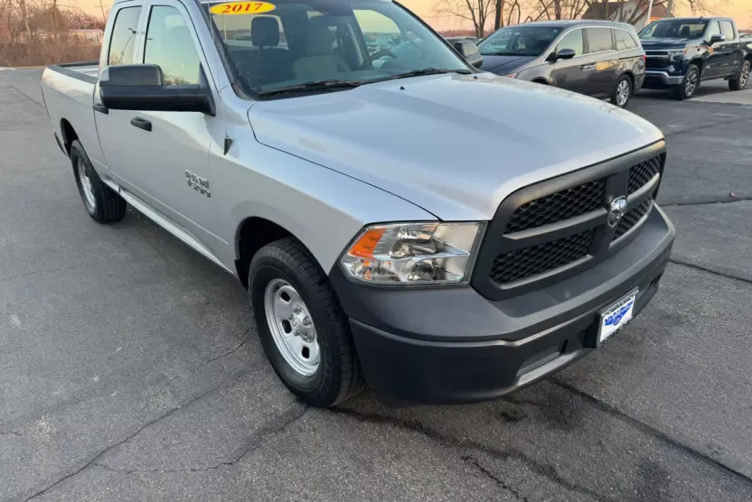 2017 Ram 1500 Tradesman photo 1