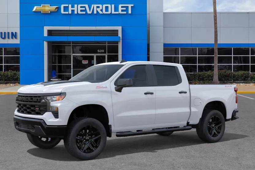 2026 Chevrolet Silverado 1500 Custom Trail Boss photo 1