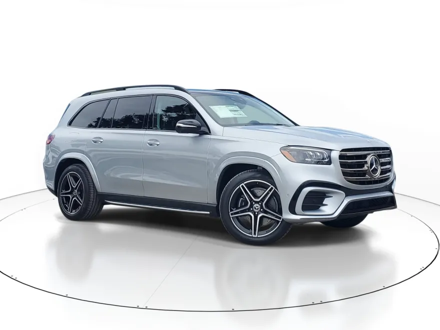 2026 Mercedes Benz GLS 450 4MATIC photo 1