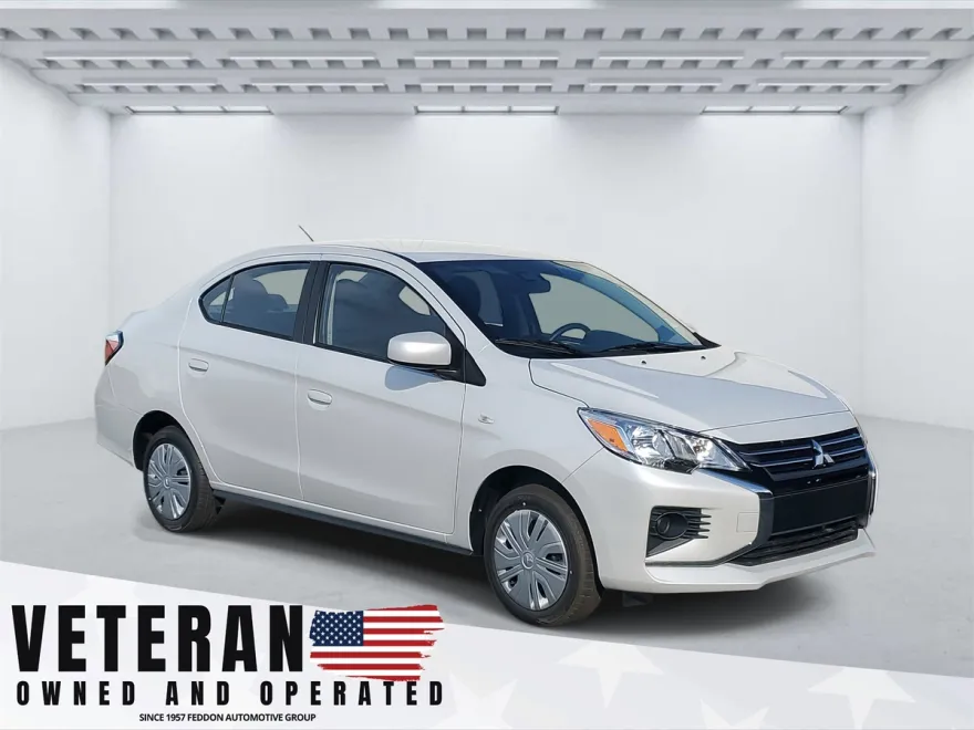 2024 Mitsubishi Mirage G4 ES photo 1