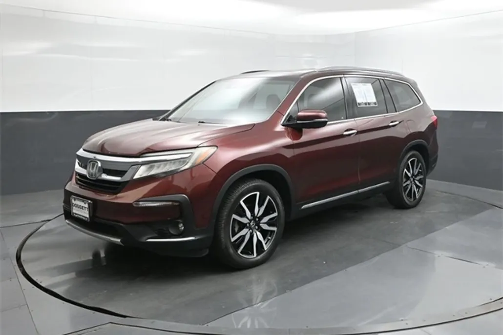 2019 Honda Pilot Touring photo 1