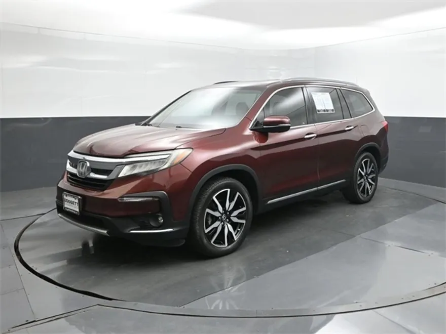 2019 Honda Pilot Touring photo 1