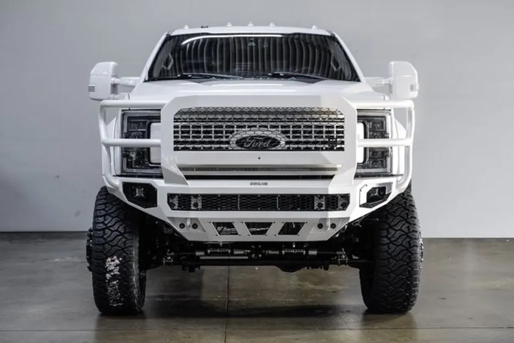 2017 Ford F-450 Lariat photo 1