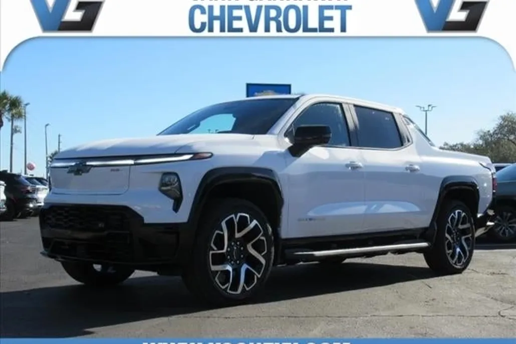 2025 Chevrolet Silverado RST photo 1