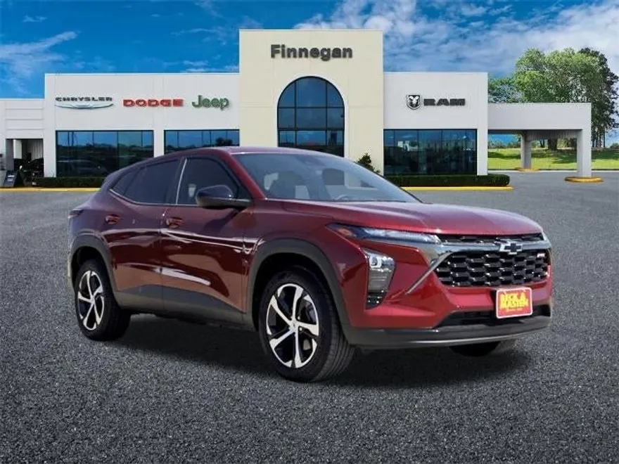 2025 Chevrolet Trax photo 1
