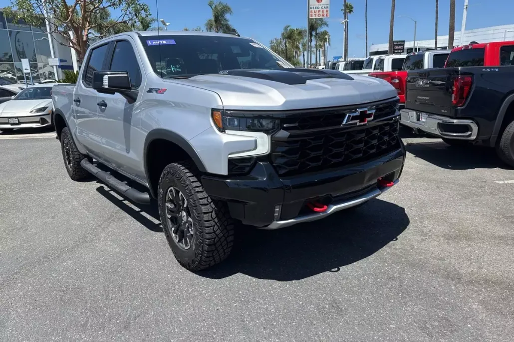 2022 Chevrolet Silverado 1500 ZR2 photo 1