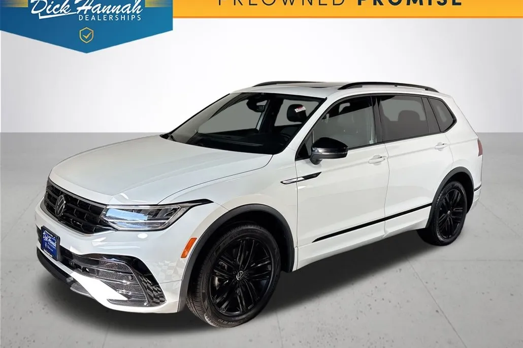 2022 Volkswagen Tiguan SE R-Line Black photo 1