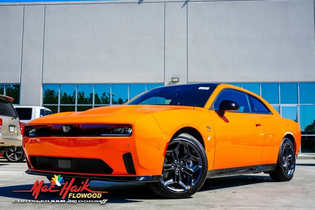 2025 Dodge Charger R/T AWD photo 1
