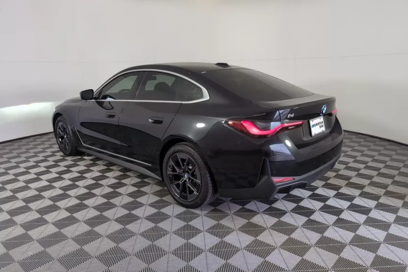 2025 Bmw i4 eDrive40 photo 1