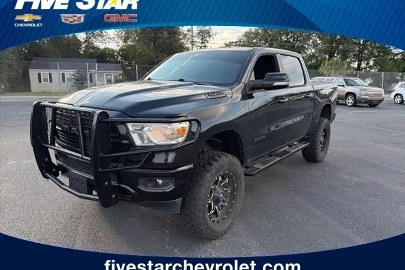 2020 Ram 1500 Big Horn photo 1