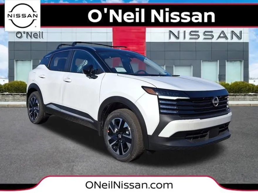 2025 Nissan Kicks SV photo 1