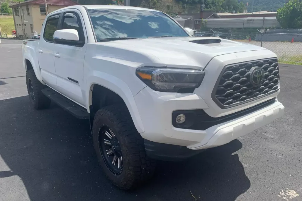 2023 Toyota Tacoma 4x4 TRD Sport Double Cab V6 photo 1