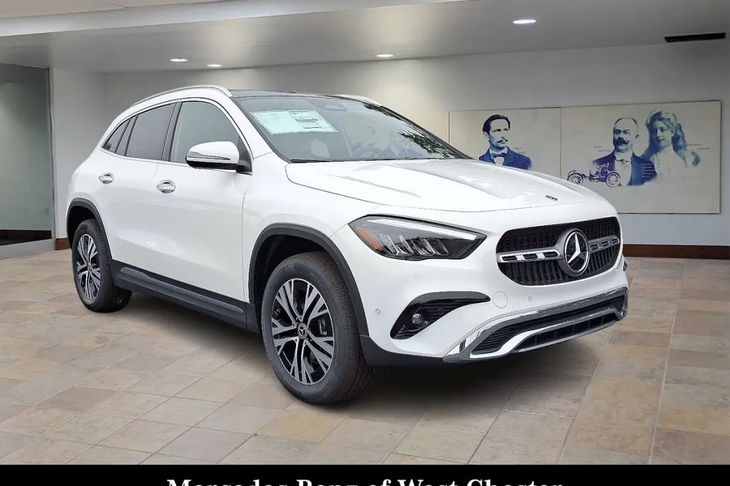 2026 Mercedes Benz GLA 250 4MATIC photo 1
