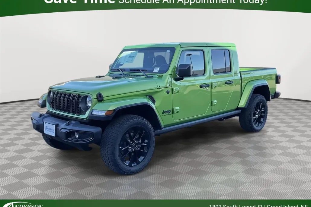 2025 Jeep Gladiator Sport photo 1