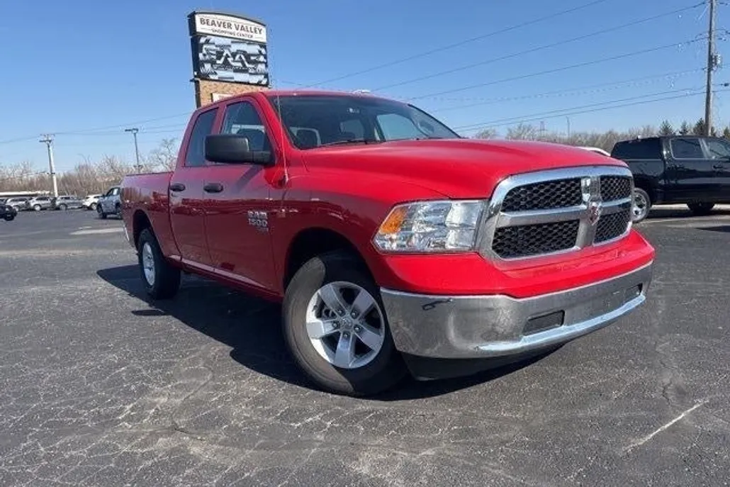 2024 Ram 1500 Classic SLT photo 1