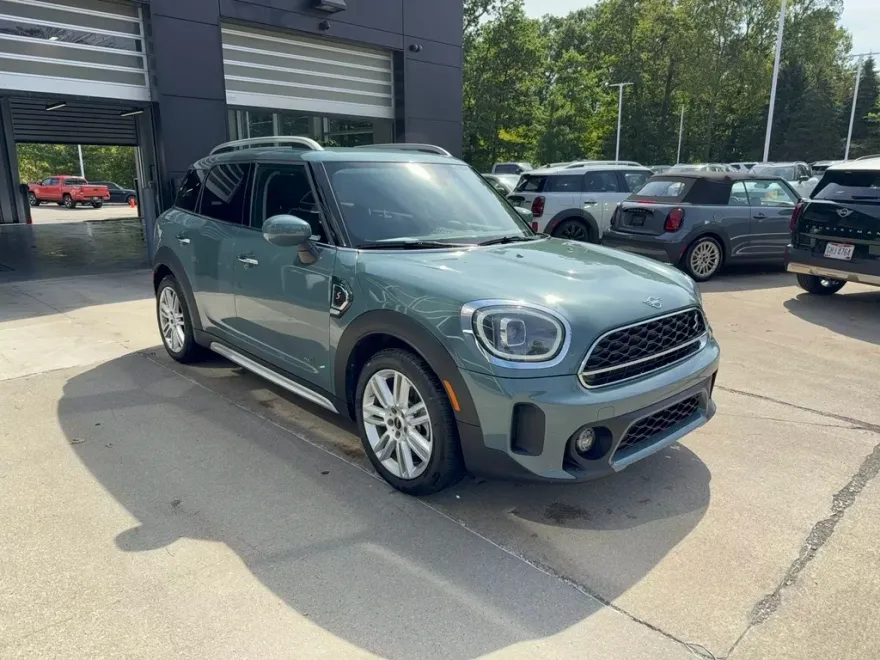 2023 Mini Countryman ALL4 Signature photo 2