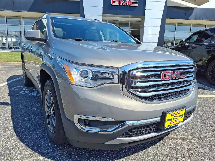 2019 Gmc Acadia SLT photo 1