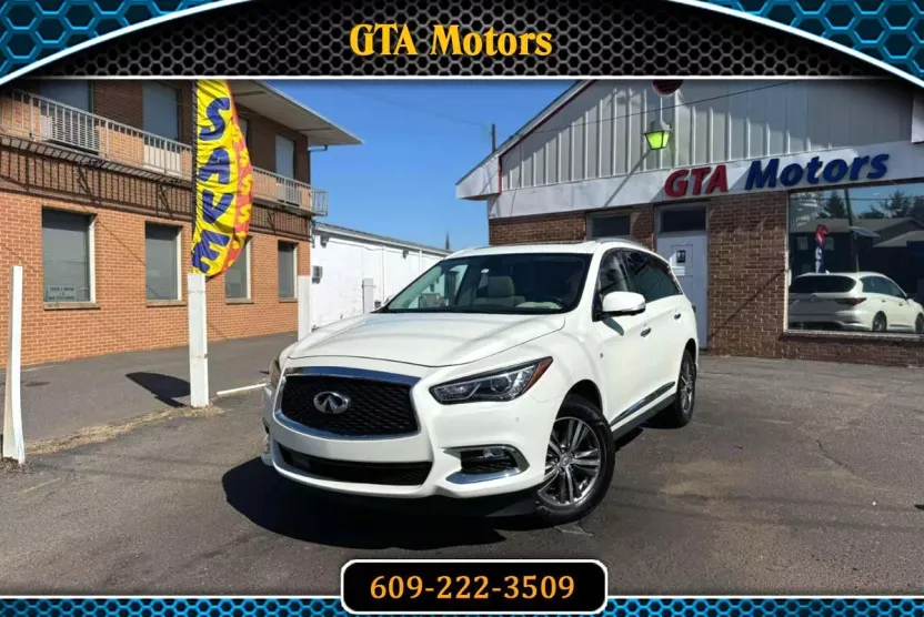 2017 Infiniti QX60 AWD photo 1