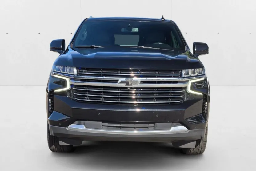 2021 Chevrolet Tahoe LT photo 1