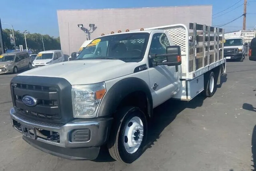 2015 Ford F-450 XL photo 1