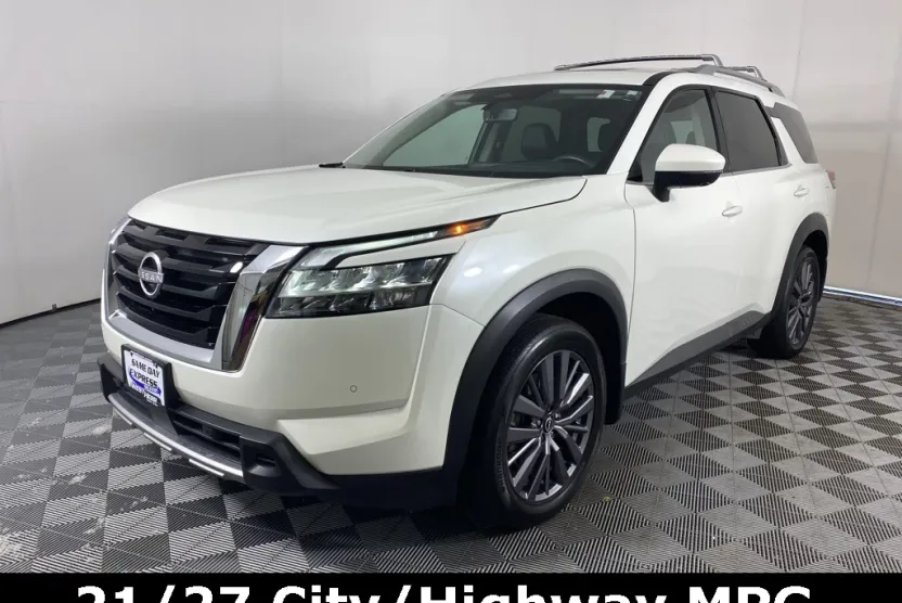 2024 Nissan Pathfinder SL photo 1