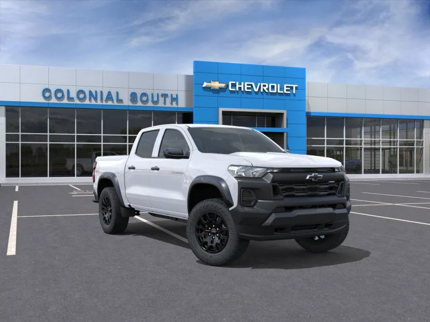 2025 Chevrolet Colorado Trail Boss photo 1