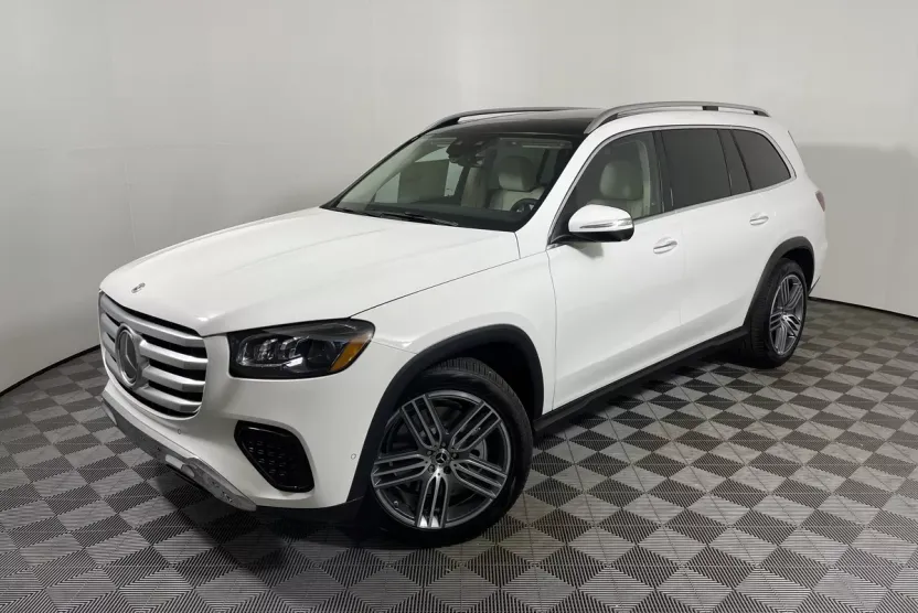 2026 Mercedes Benz GLS 450 4MATIC photo 1