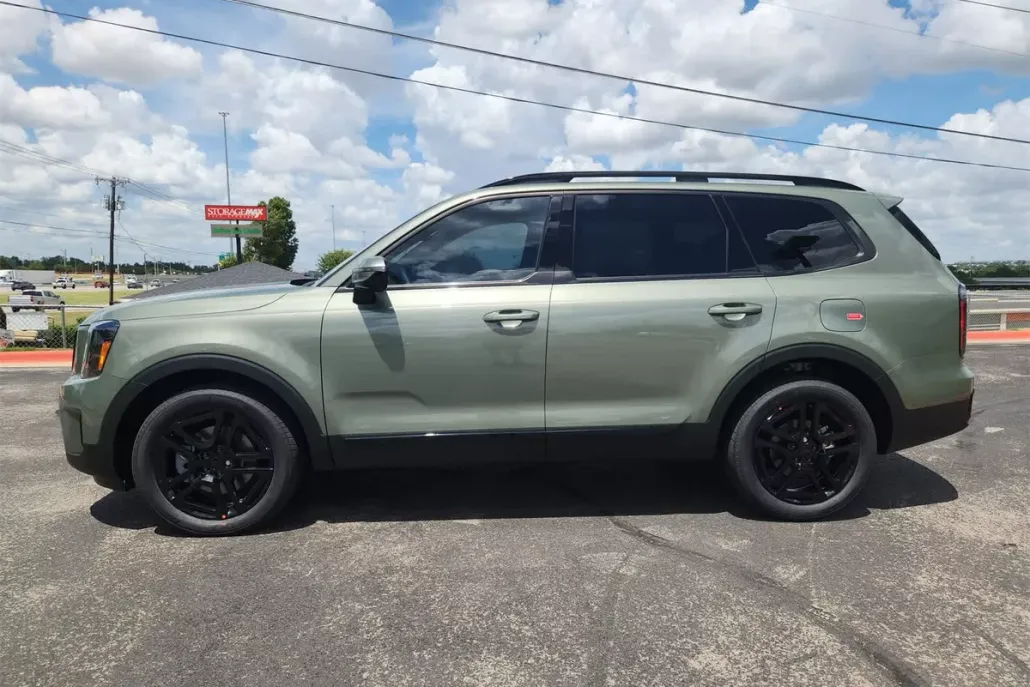 2025 Kia Telluride X-Line photo 1