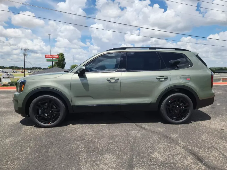 2025 Kia Telluride X-Line photo 1