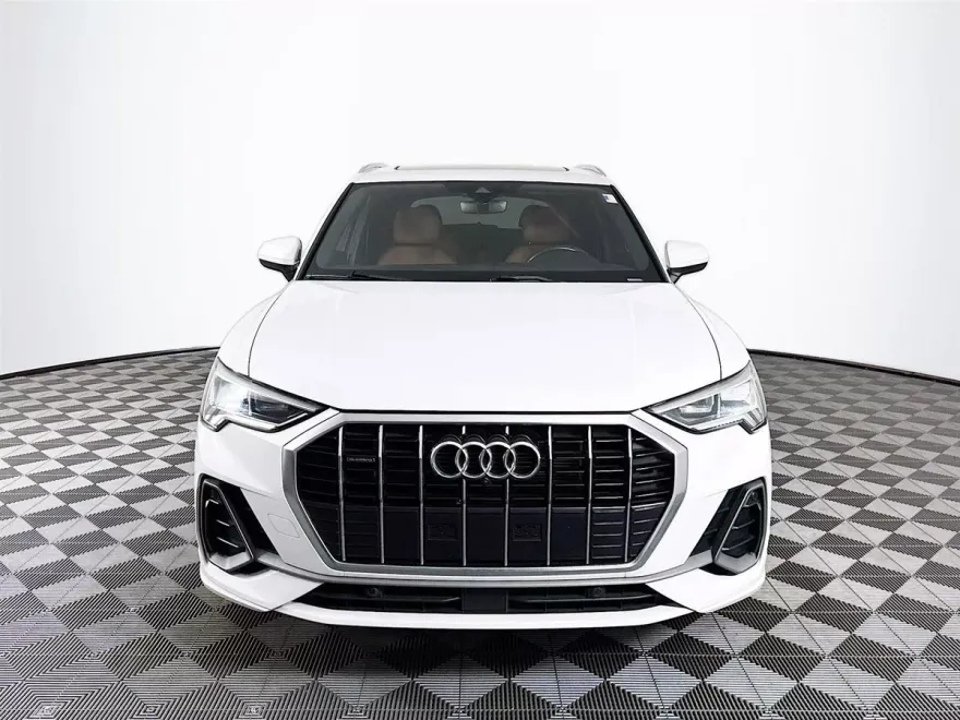 2022 Audi Q3 Premium Plus S line photo 1