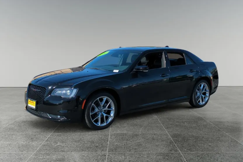 2022 Chrysler 300 S photo 1