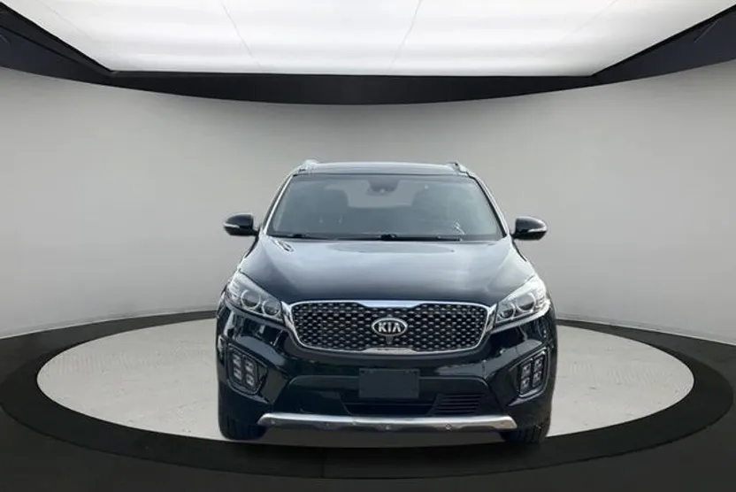 2017 Kia Sorento V6 photo 1