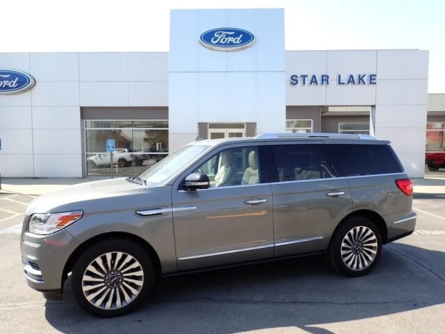 2019 Lincoln Navigator Reserve photo 1