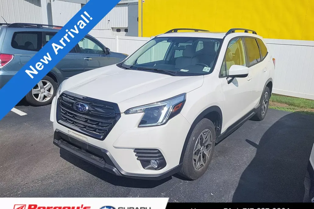 2022 Subaru Forester Premium photo 1